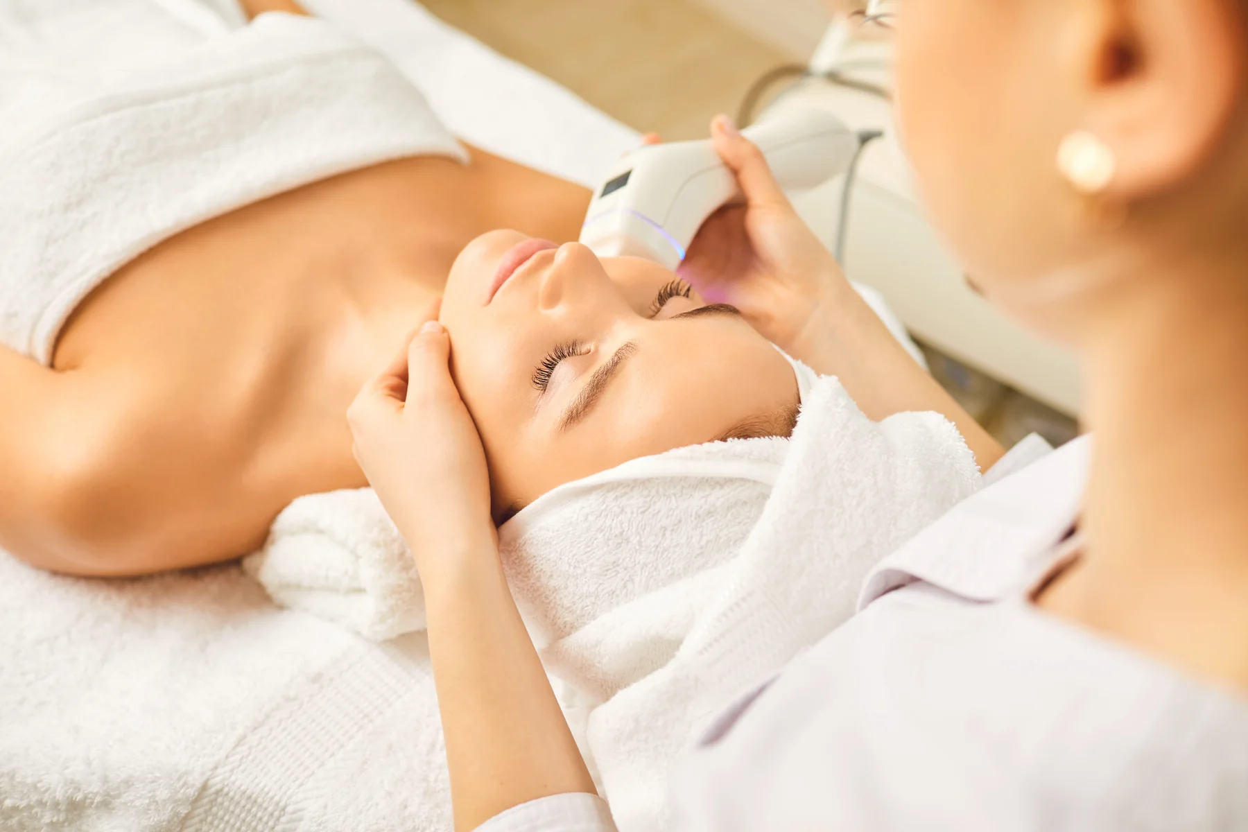 Tratamiento Hollywood Peel en Marien Skincare Mérida